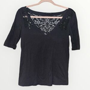 Truly Madly Deeply UO Vintage Gray Laser Cut Out V-Neck Top Size XS Made In USA